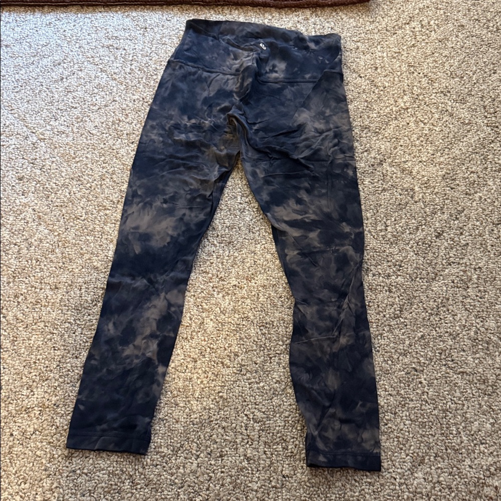 lululemon athletica Women's Black & Gray Tie-Dye Leggings